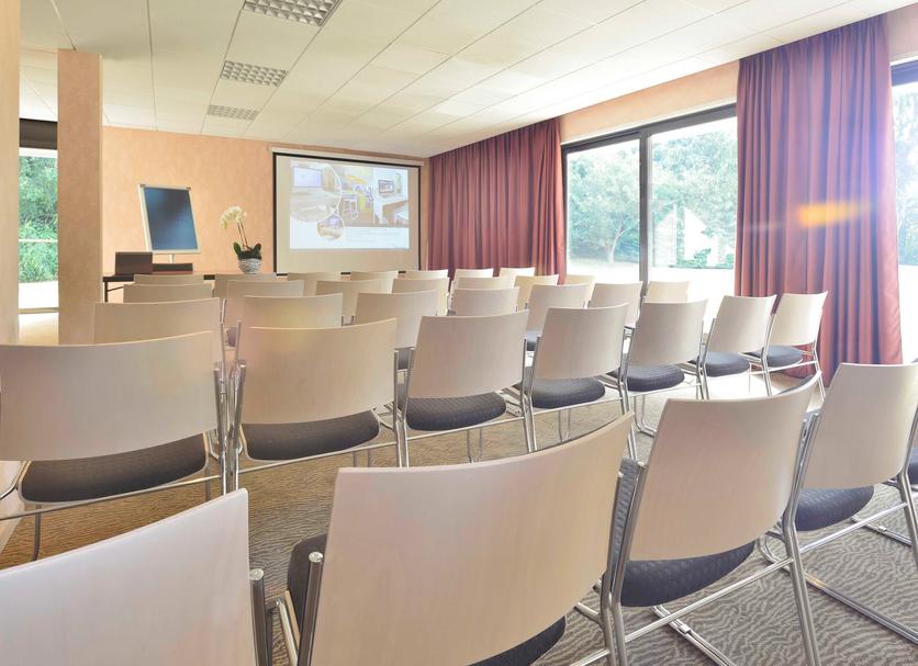 Conference room Photo