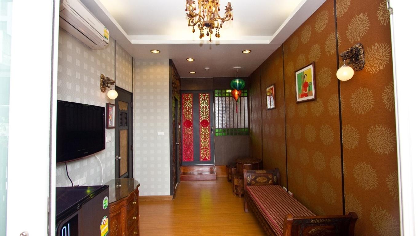 Sabai Sabai@Sukhumvit Hotel