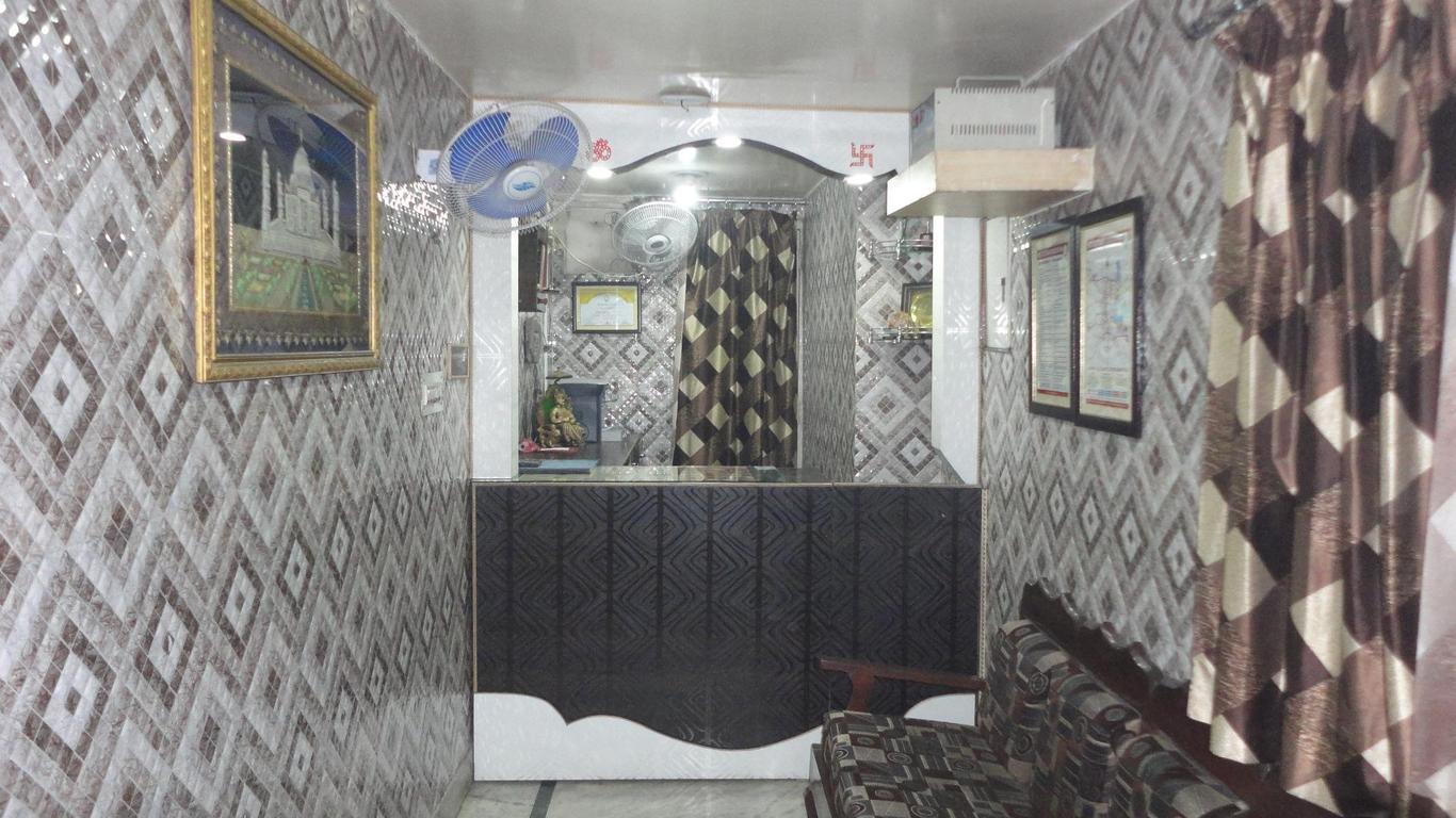 Hotel Swarajya Palace