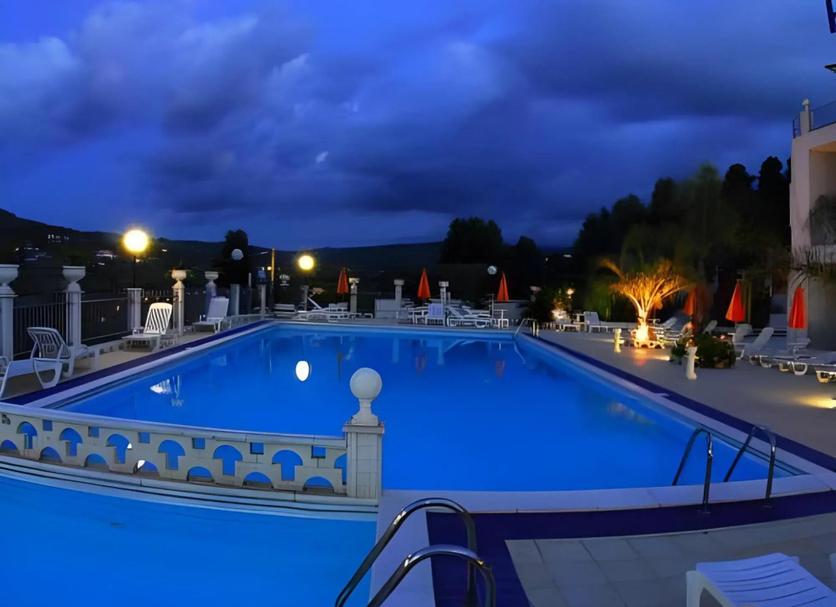 Pool Photo