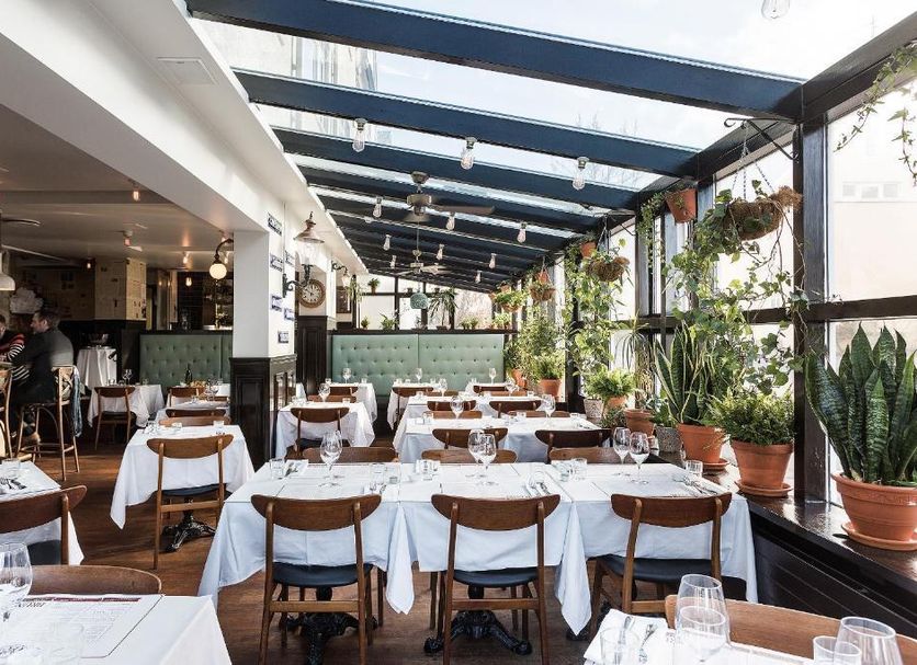 Restaurant Photo