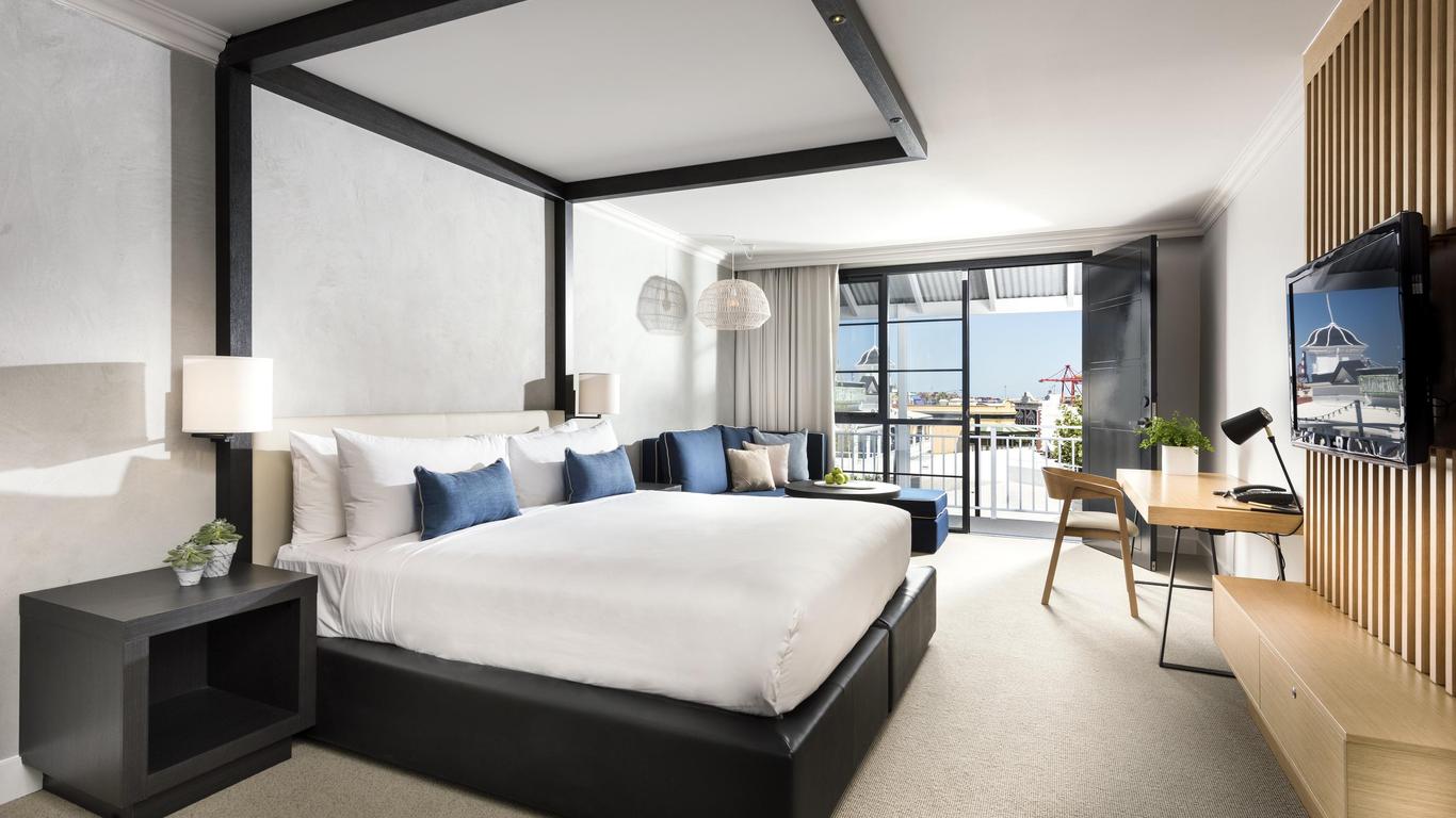 Tradewinds Hotel and Suites Fremantle
