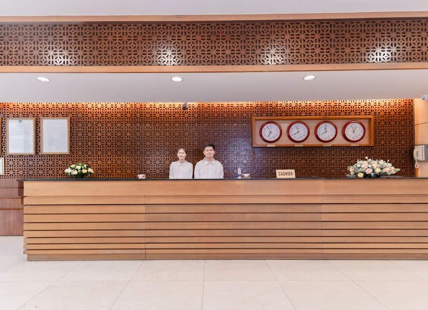 Front desk Photo