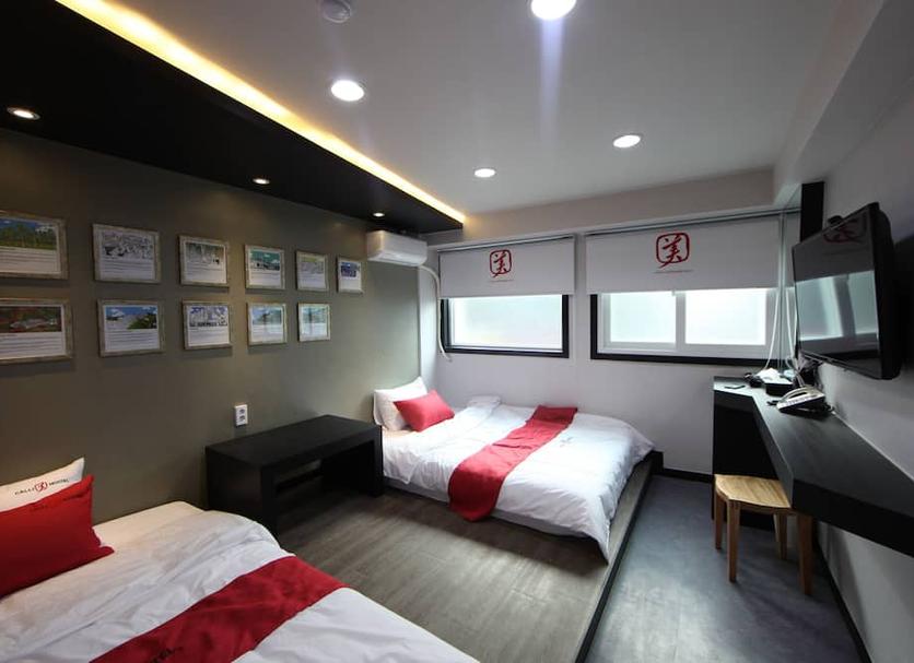 Bedroom Photo