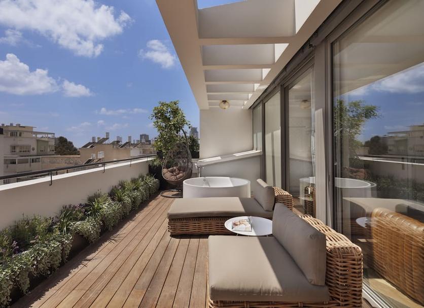 Balcony Photo