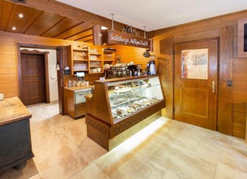 Shop Photo