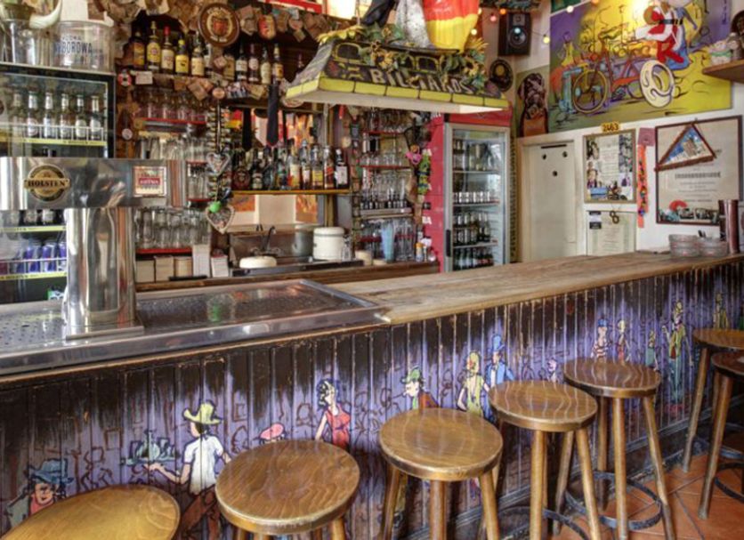 Bar Photo