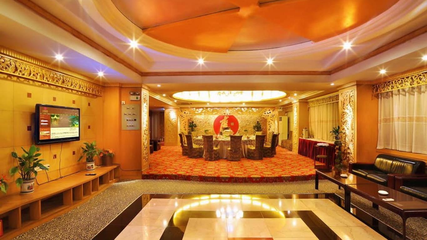 Wa King Town Hotel