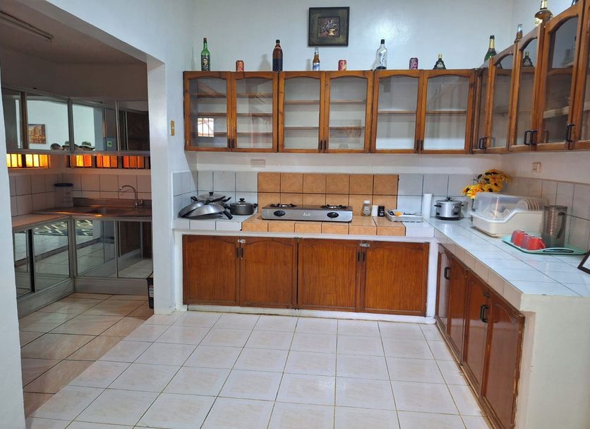 Kitchen Photo