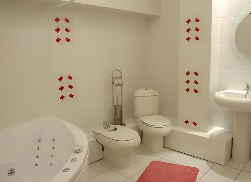 Bathroom Photo