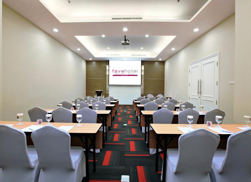 Conference room Photo
