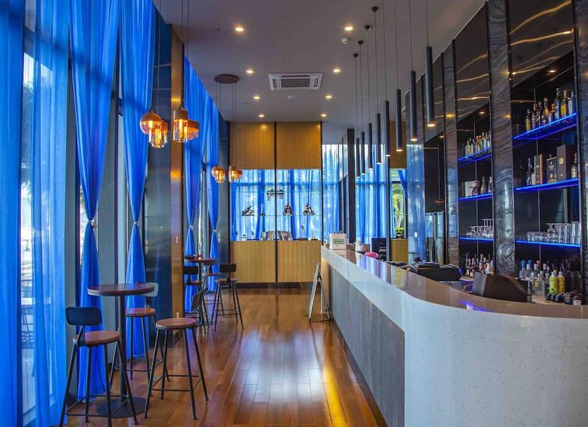 Bar Photo