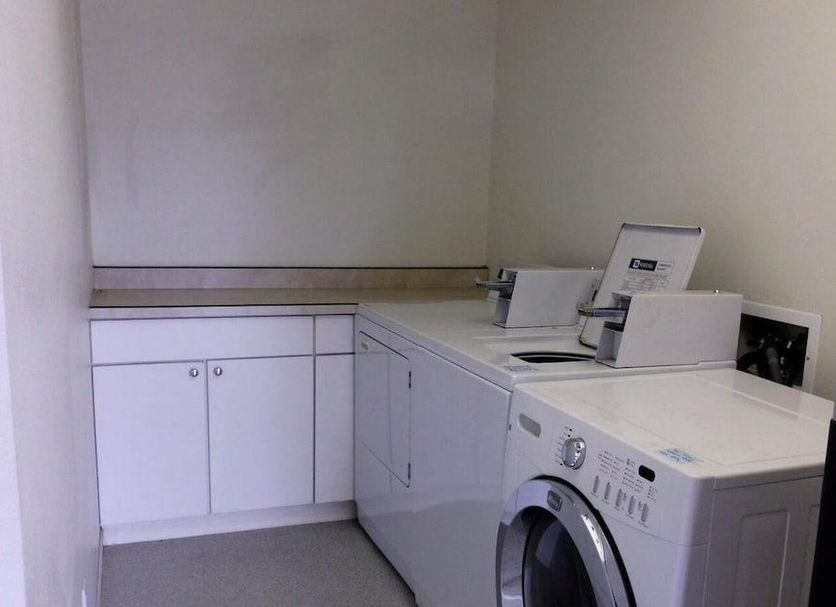 Laundry facility Photo