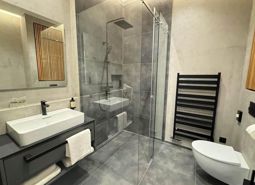 Bathroom Photo