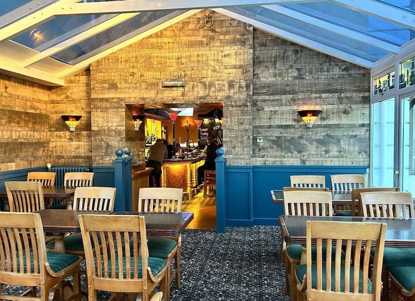 Restaurant Photo