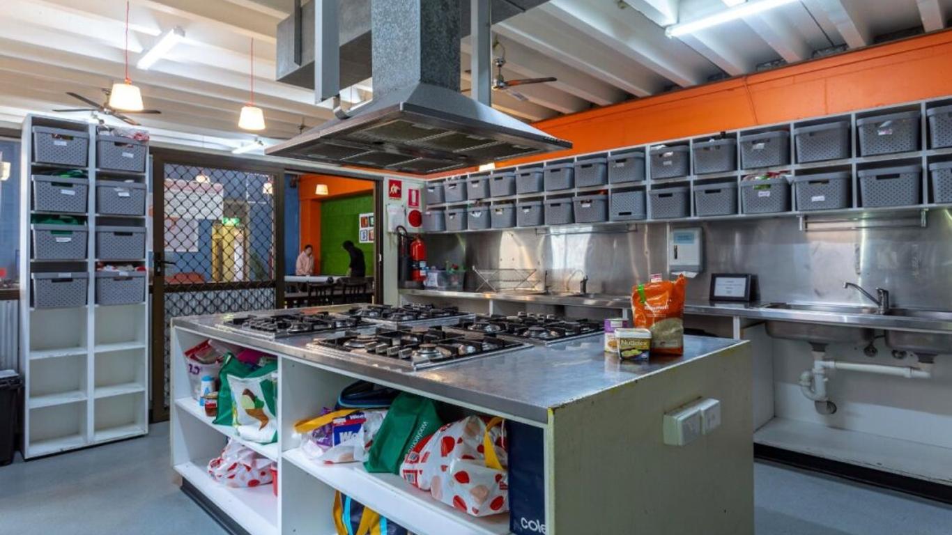 Tequila Sunrise Hostel Adelaide