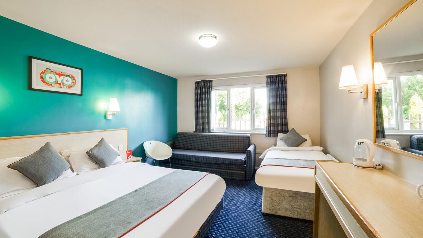 OYO Sunrise Hotel