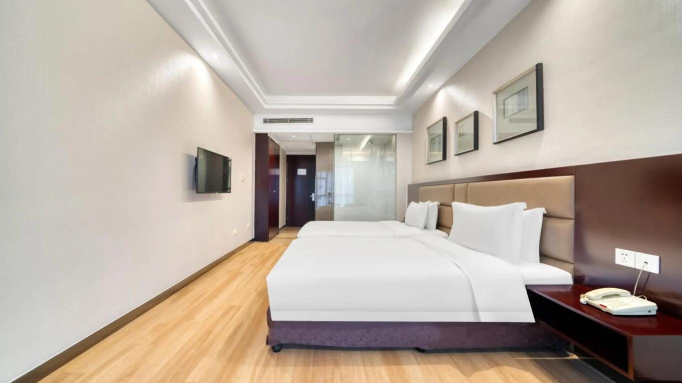 Yiwu International Mansion Hotel