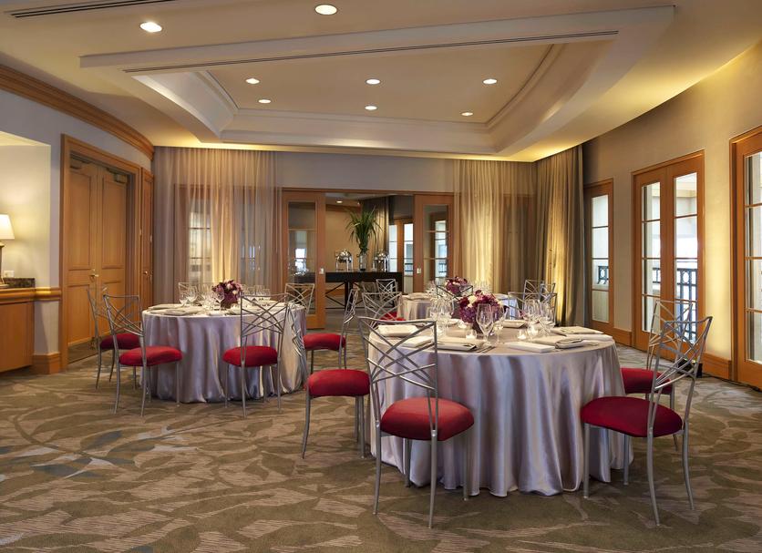 Banquet hall Photo