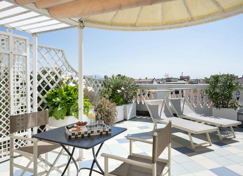 Balcony Photo