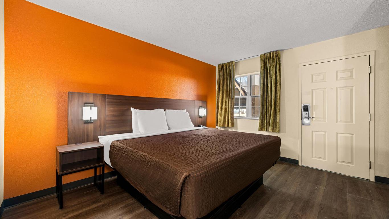 Extended Stay America Suites - Winston-Salem - Hanes Mall Blvd