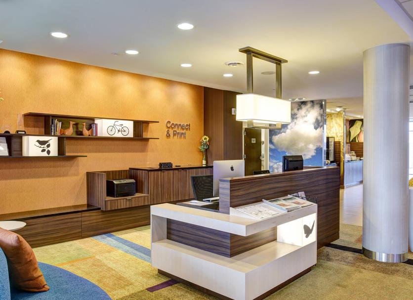 Front desk Photo