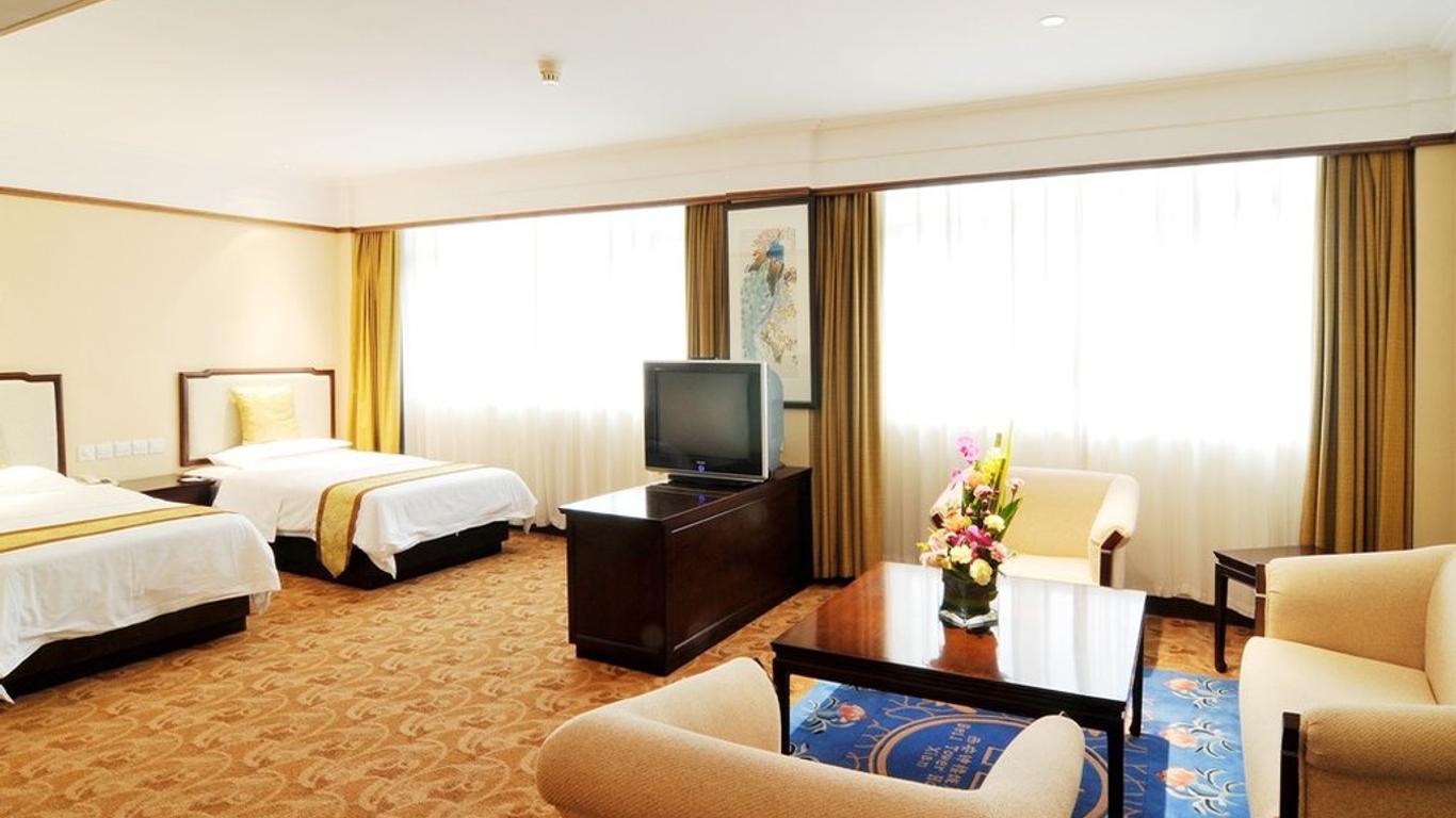 Bell Tower Hotel