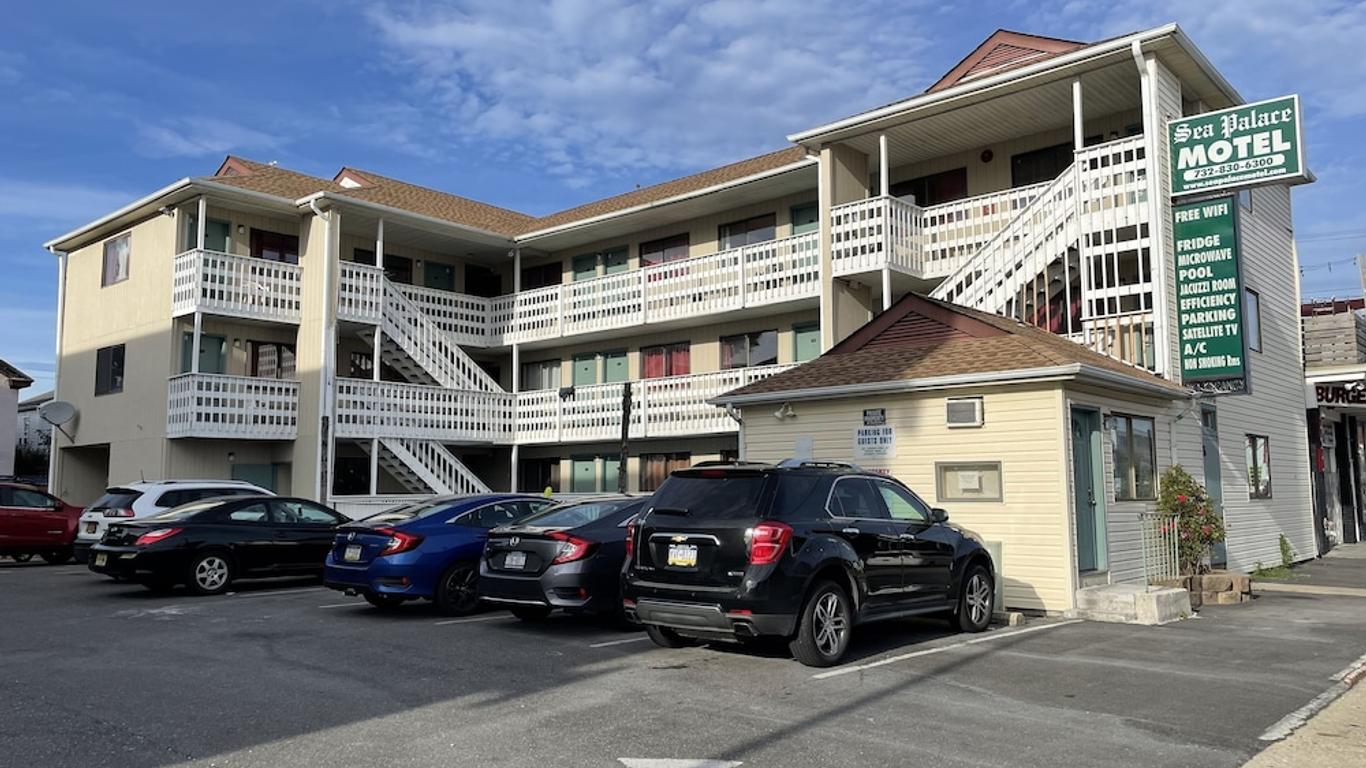 Sea Palace Motel