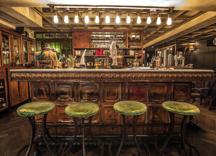 Bar Photo