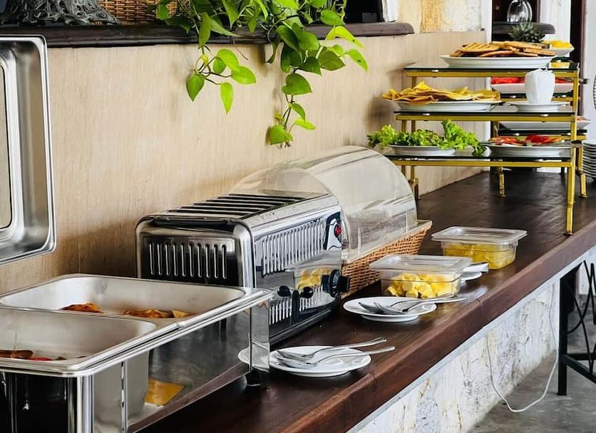 Buffet Photo
