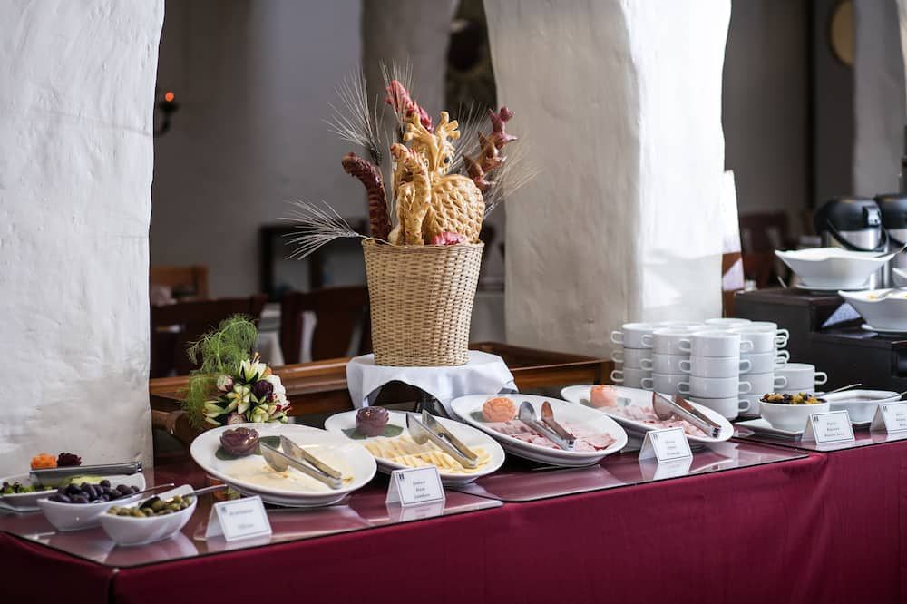 Buffet Photo
