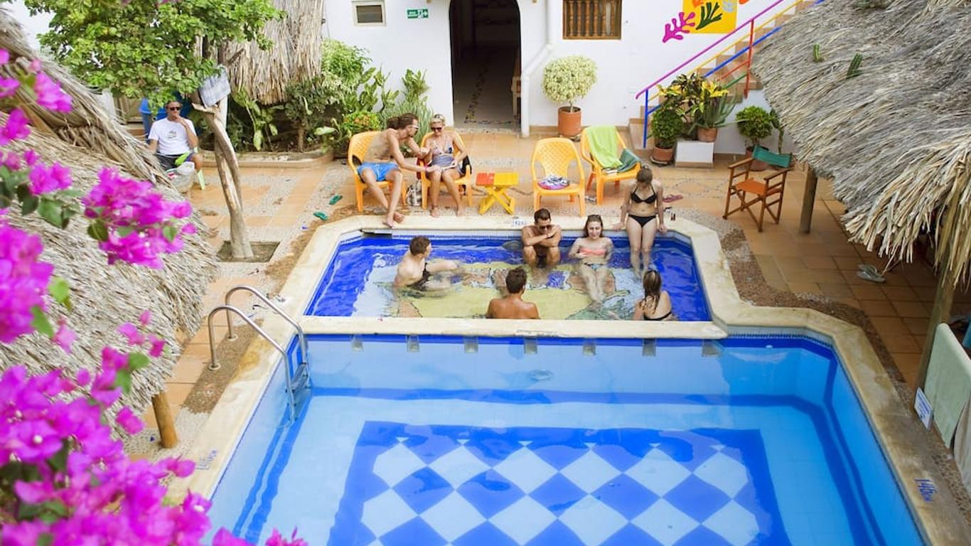 Divanga Hostel and Diving