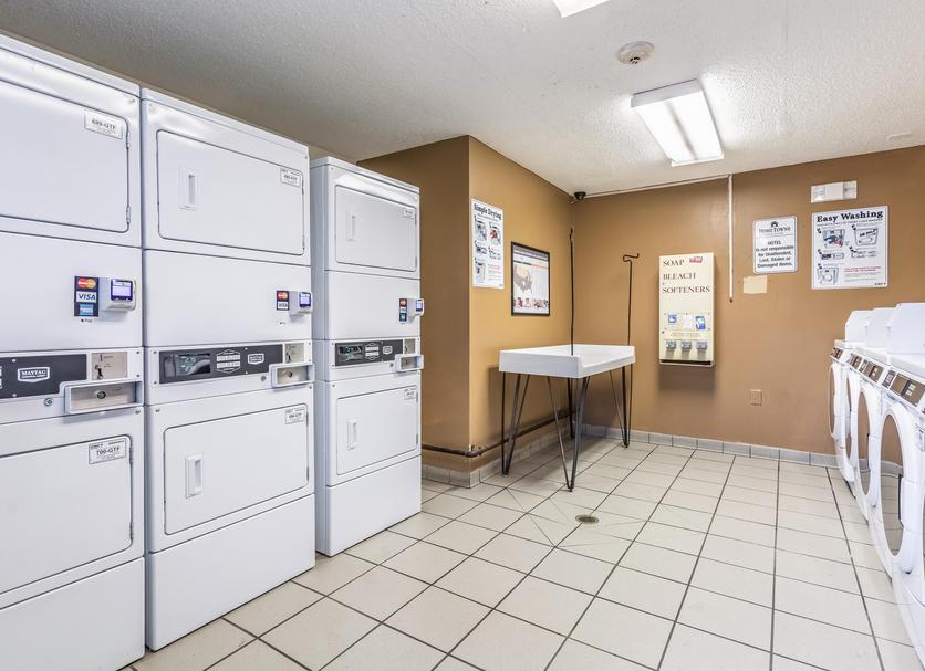 Laundry facility Photo
