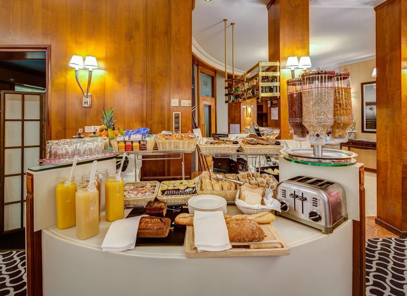 Buffet Photo