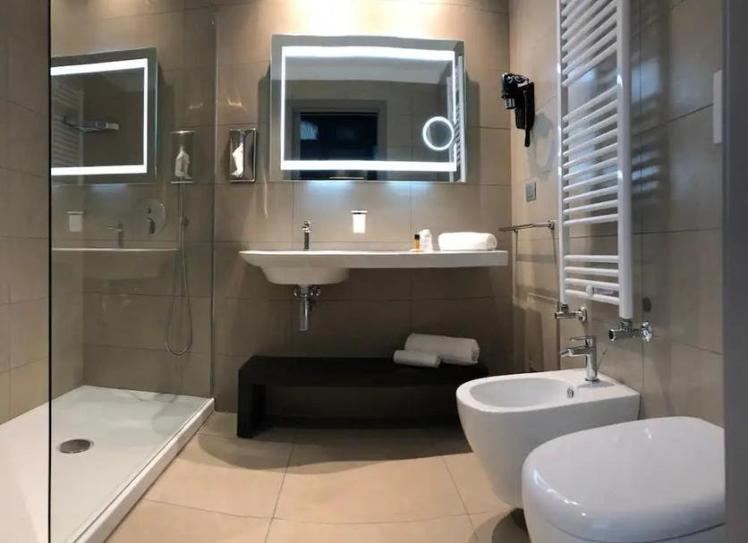 Bathroom Photo