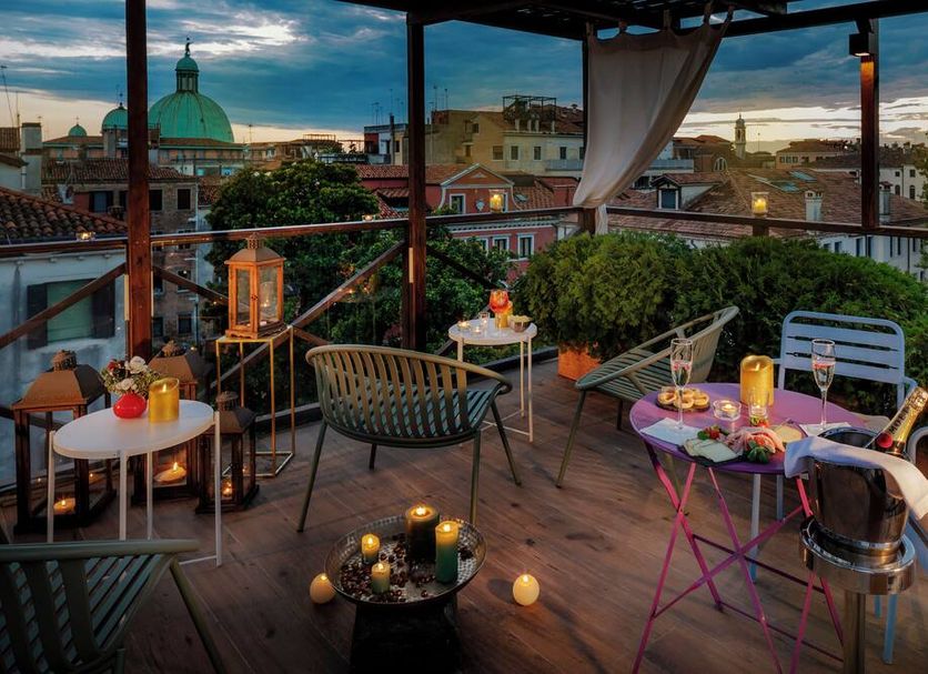 Balcony Photo