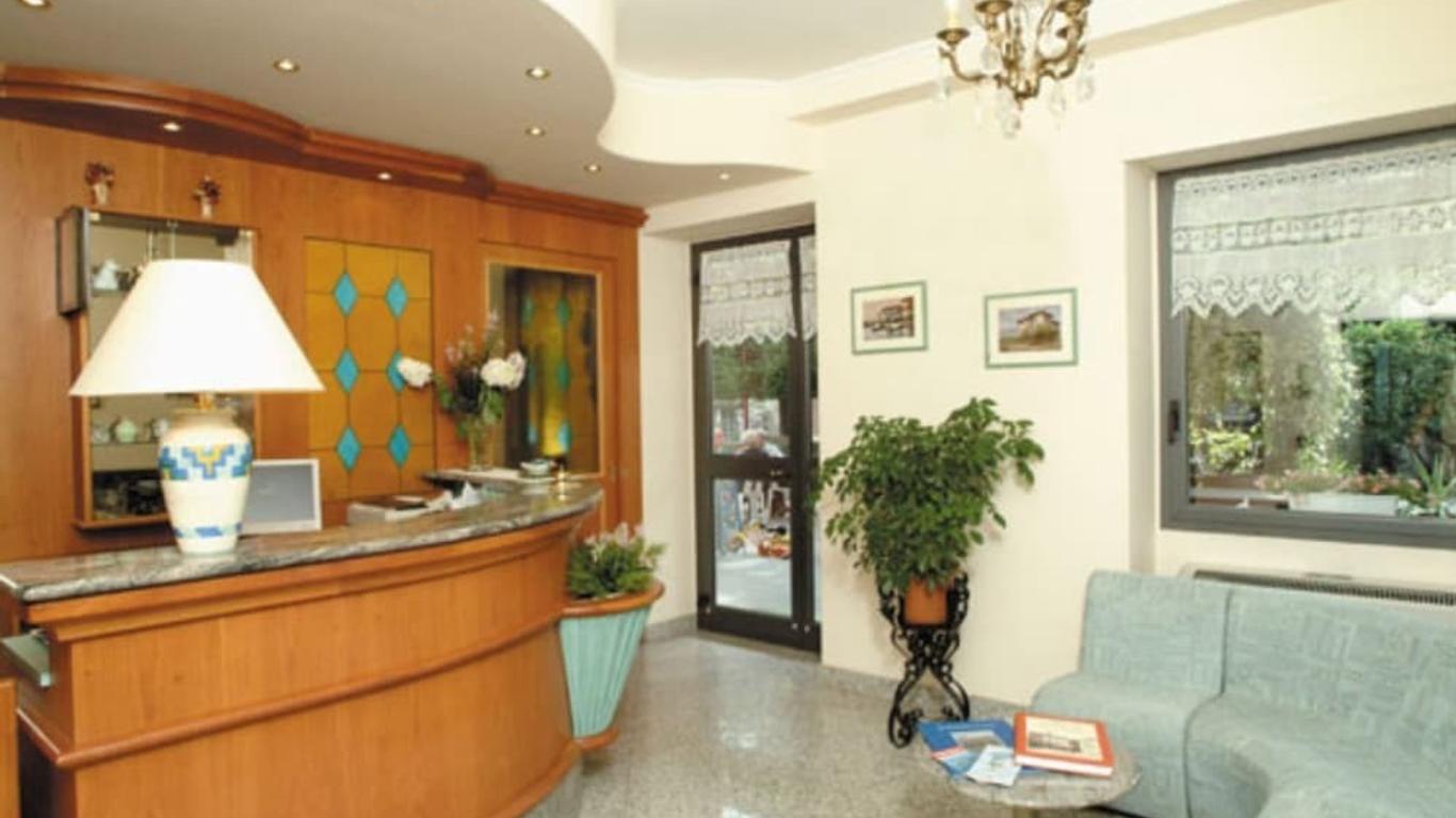 Hotel Brisino