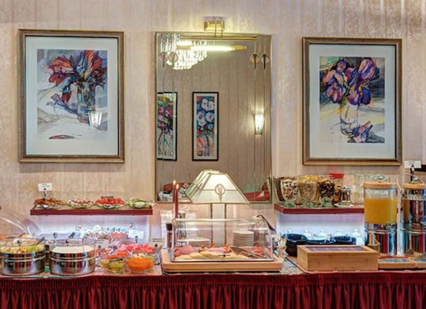 Buffet Photo