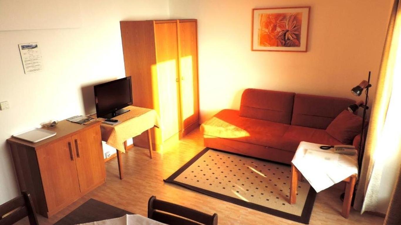 Haus Altenberger By We Rent, Summercard Included