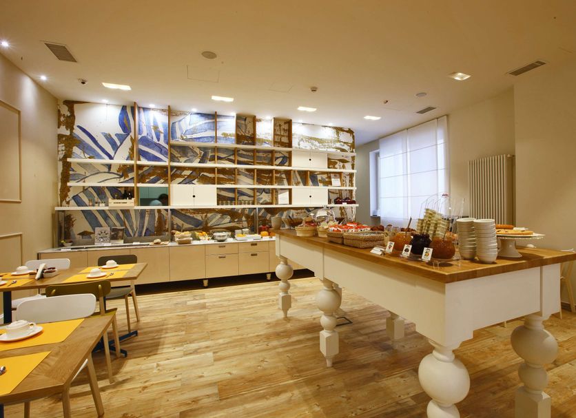 Buffet Photo