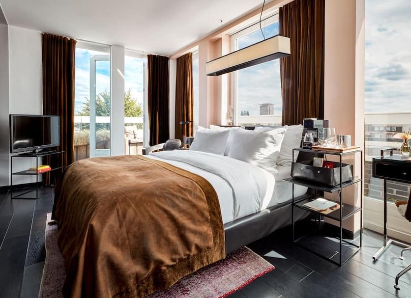 Bedroom Photo