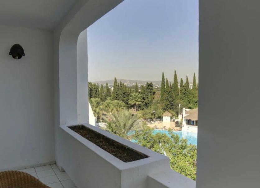 Balcony Photo