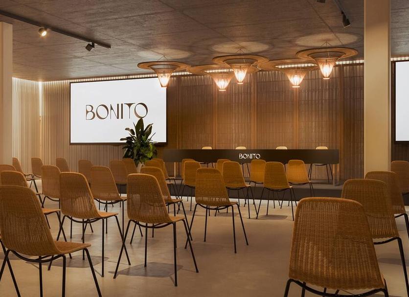 Conference room Photo