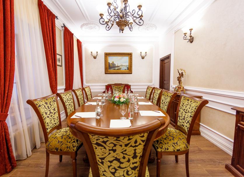 Dining room Photo