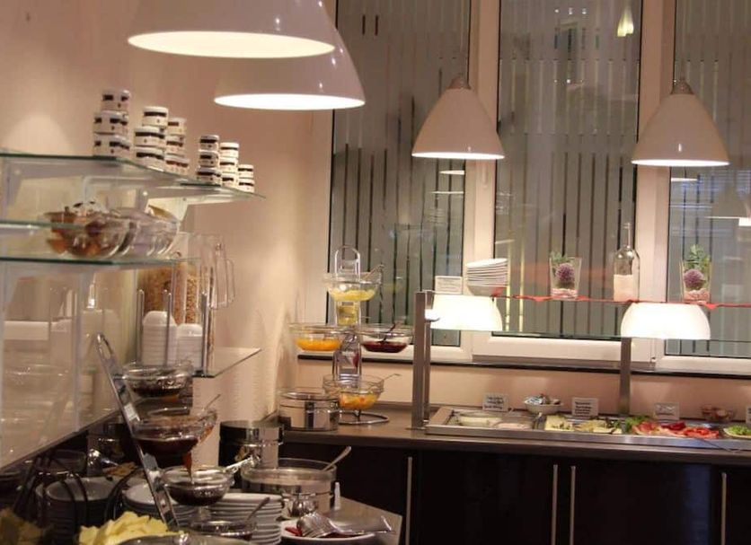 Buffet Photo