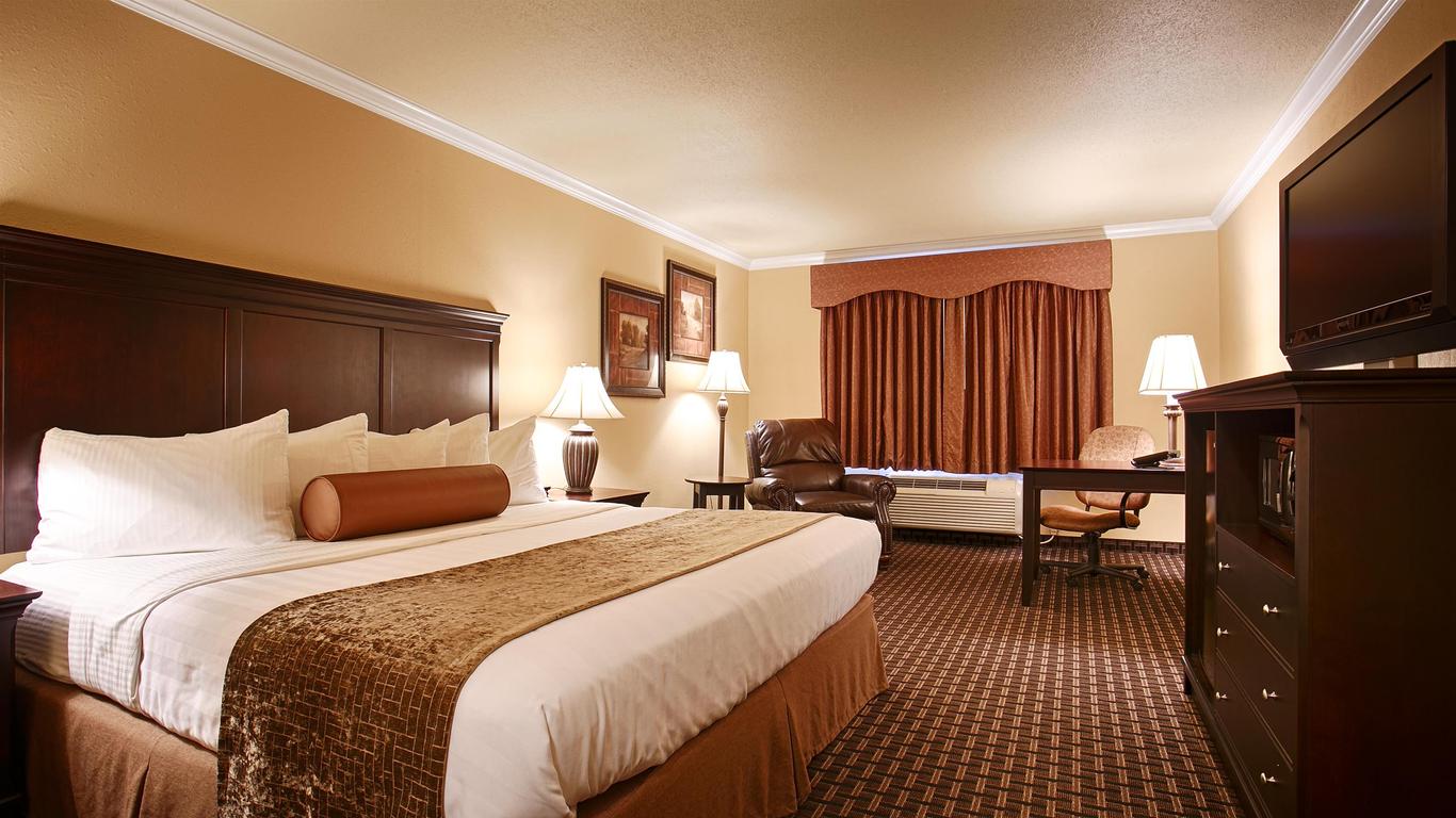 Best Western Plus Southpark Inn & Suites