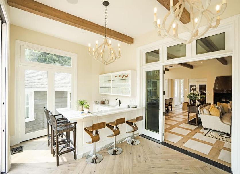 Dining room Photo