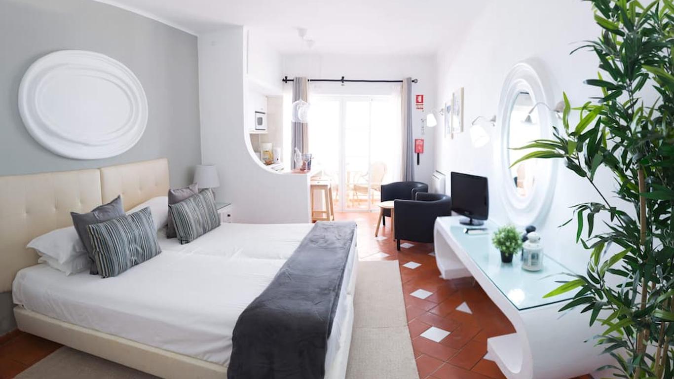 Baluarte da Vila Apartments