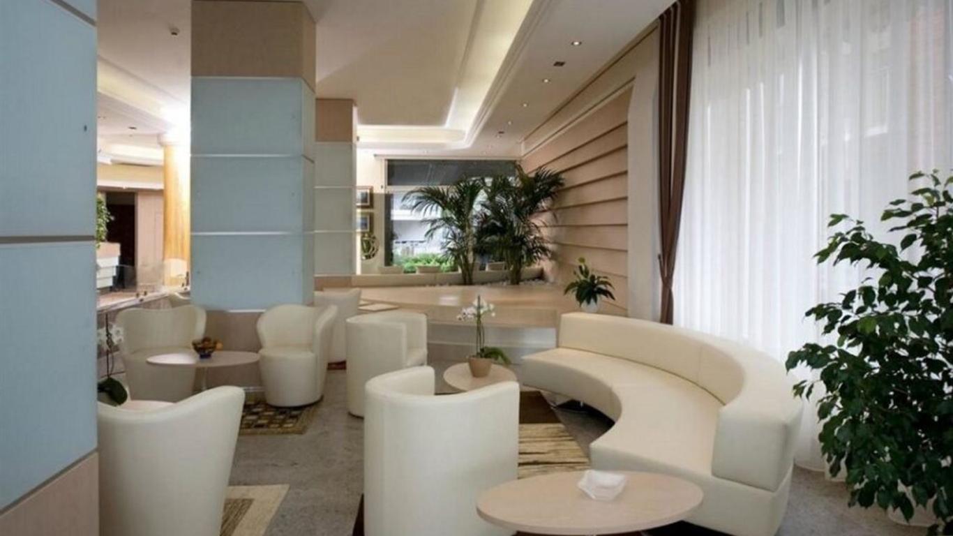 Hotel Rivamare