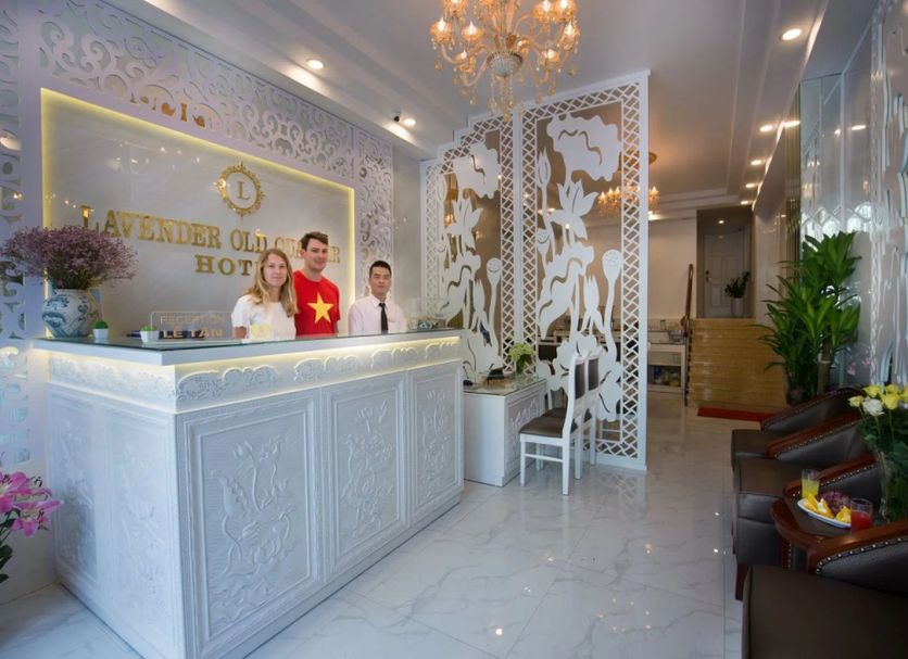 Front desk Photo